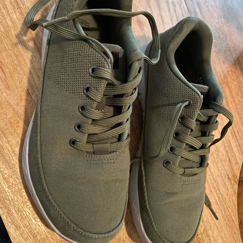 No Bull Canvas Trainer Size 9